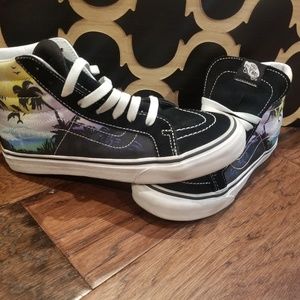 VANS sk8 Dolphin Beach Hightop 6.5 men's 8 womens